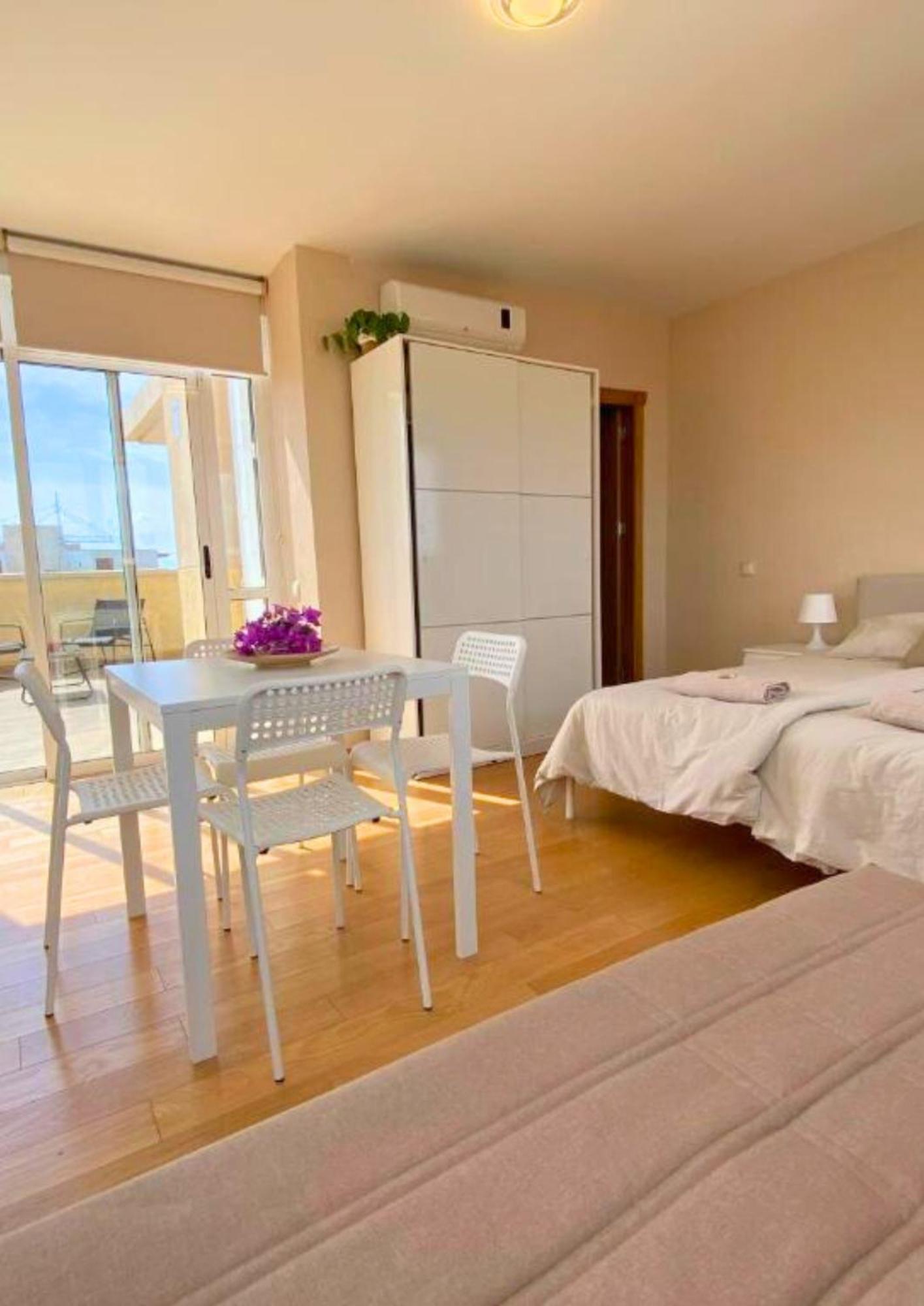 אל קאמפיו Modern Flat Close To Beach מראה חיצוני תמונה